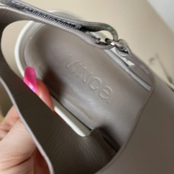 VINCE Tan Summer Sandals - Picture 6 of 11